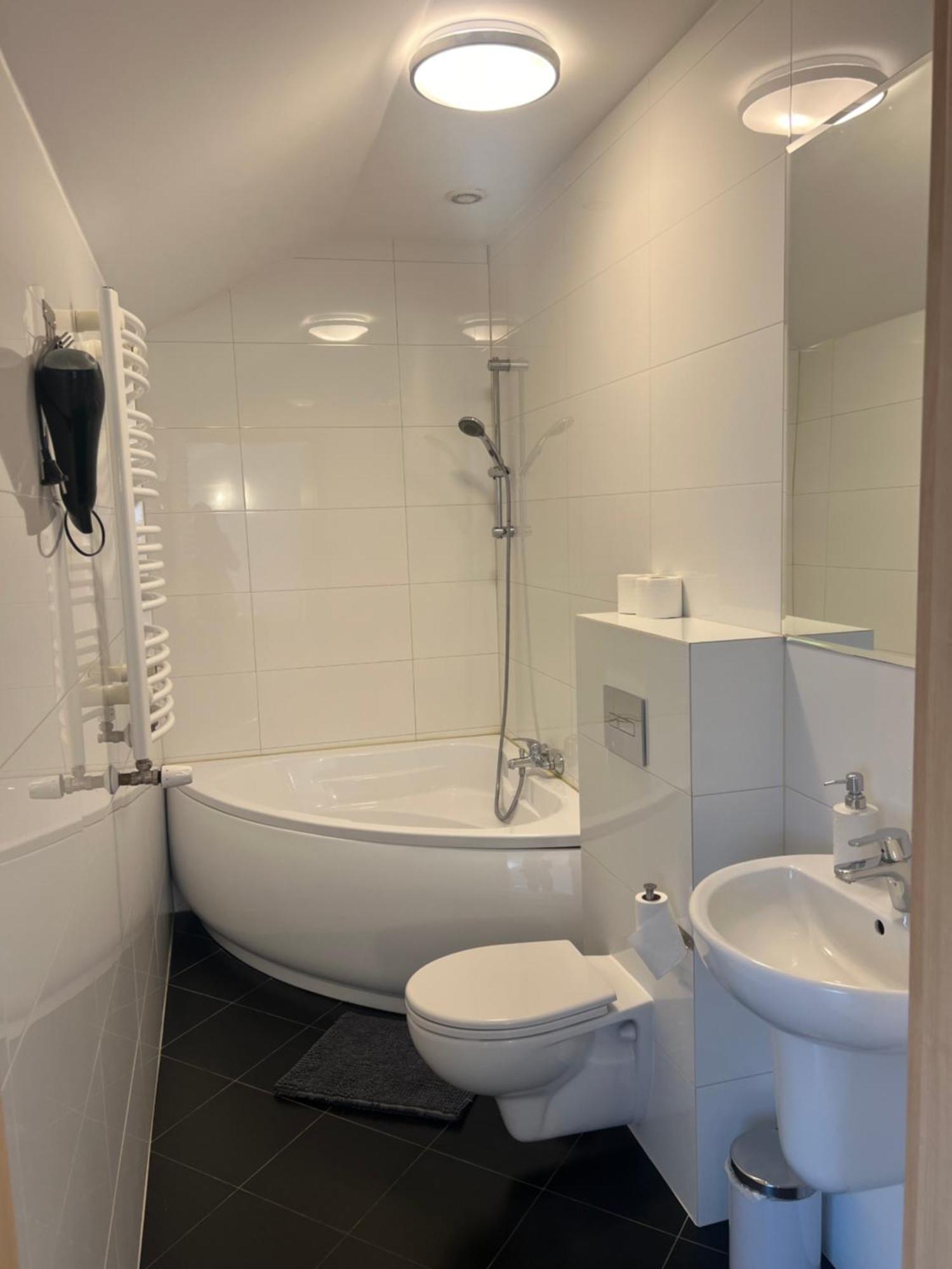 Szwedzka22 Pl Premium Rooms Breslavia Exterior foto
